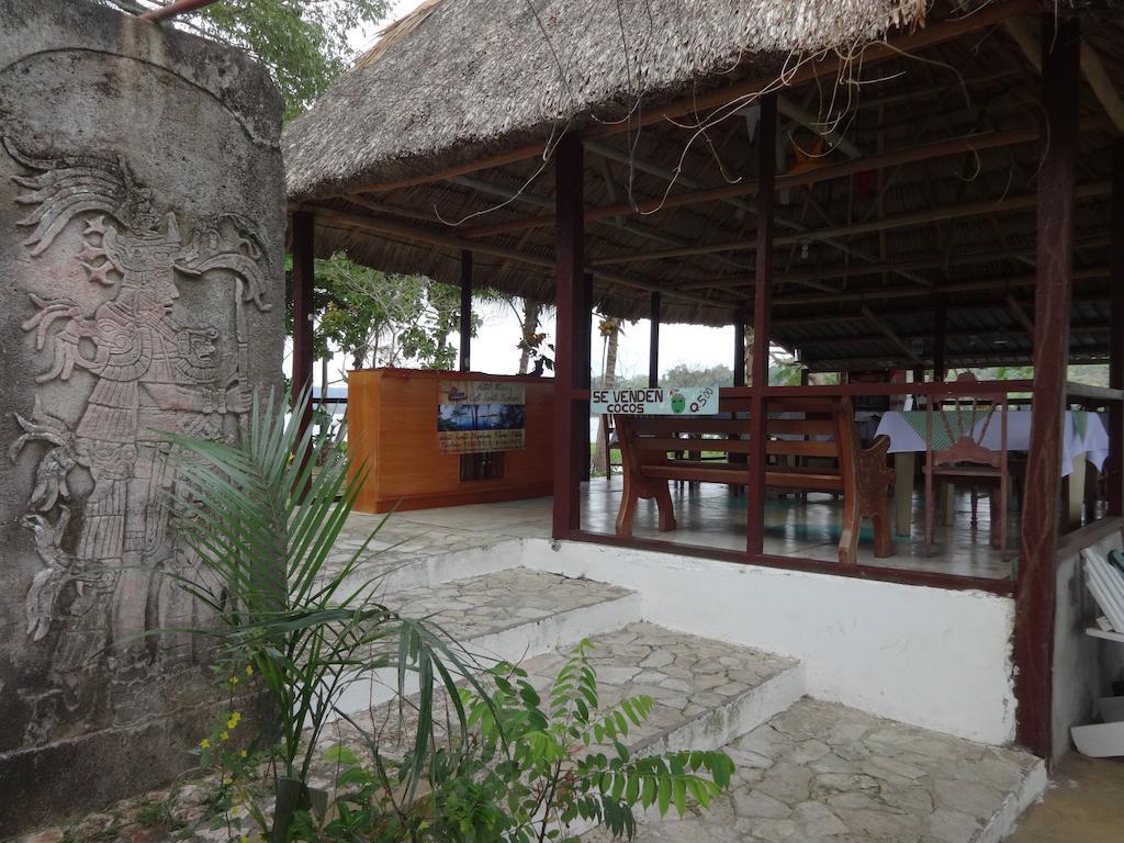 Hotel Santa Barbara Tikal Флорес Экстерьер фото